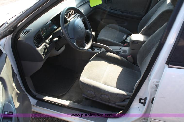 image for item A2074 2001 Nissan Altima GXE