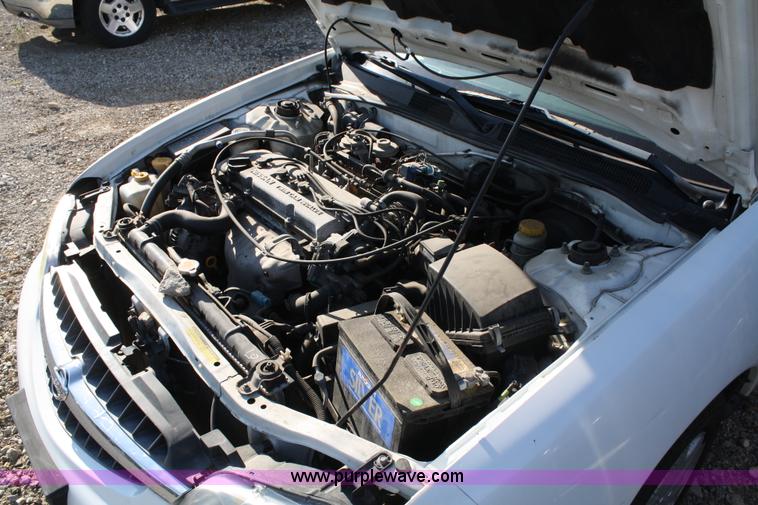 image for item A2074 2001 Nissan Altima GXE