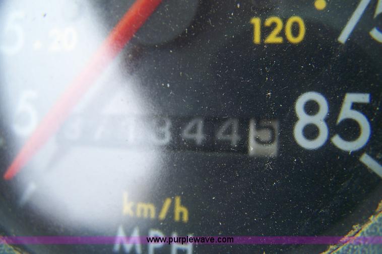 image for item 7350 1996 Freightliner FL70 semi truck