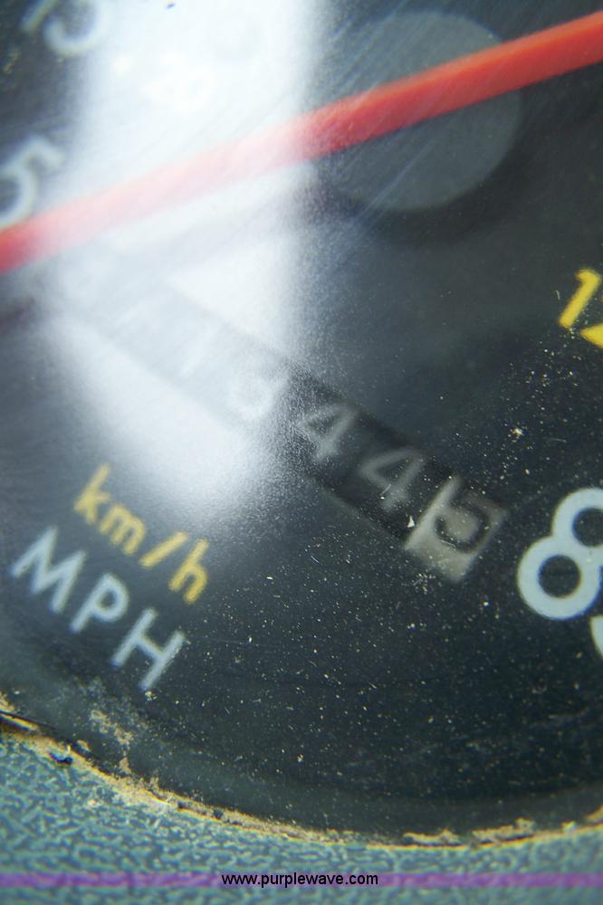 image for item 7350 1996 Freightliner FL70 semi truck