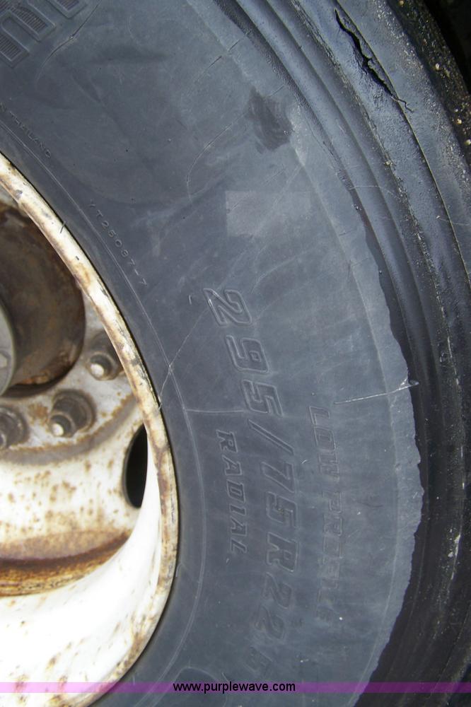 image for item A4583 1998 Great Dane box trailer