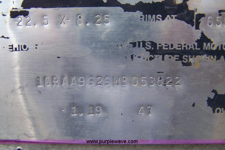 image for item A4583 1998 Great Dane box trailer