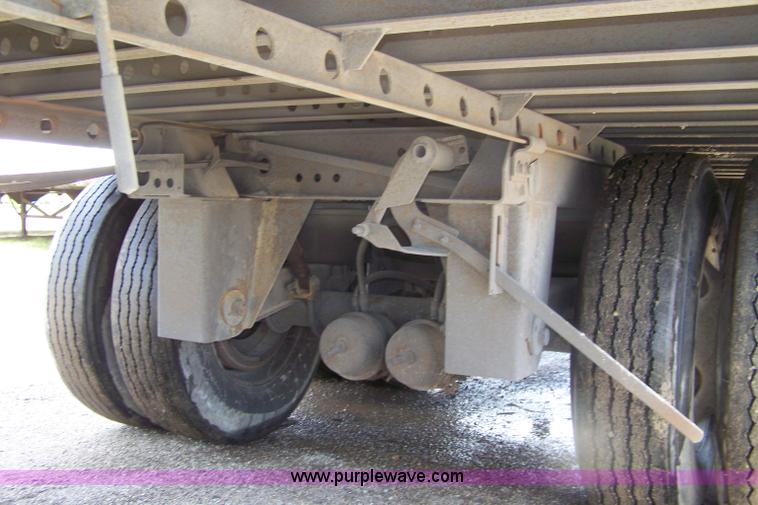 image for item A4586 1998 Great Dane box trailer