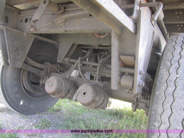 image for item A4788 2000 Thermo-King 53' reefer trailer