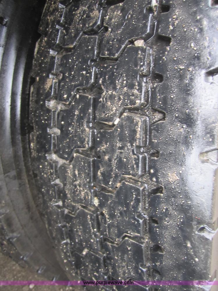 image for item A4792 1999 Wabash 53' reefer trailer