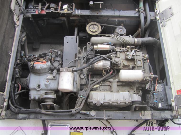 image for item A4792 1999 Wabash 53' reefer trailer