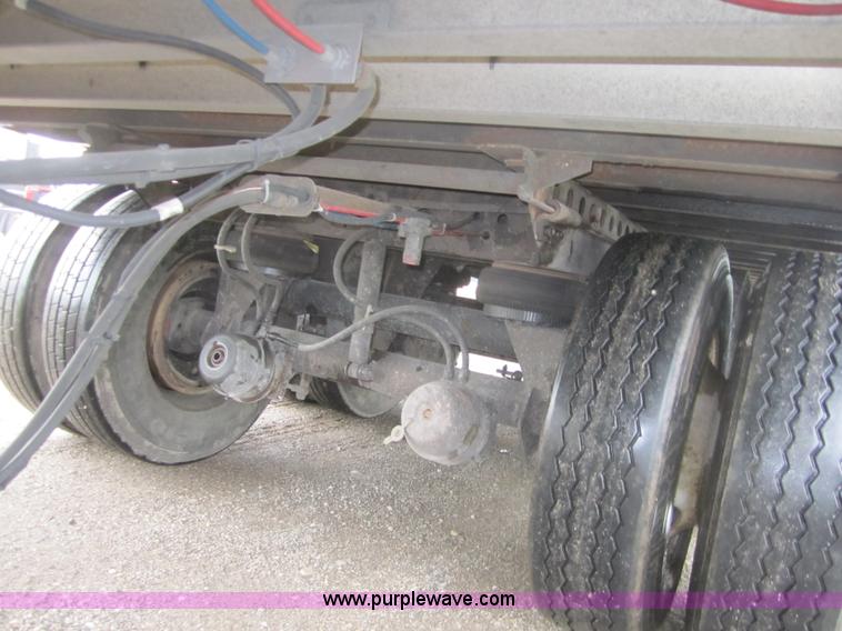 image for item A4792 1999 Wabash 53' reefer trailer