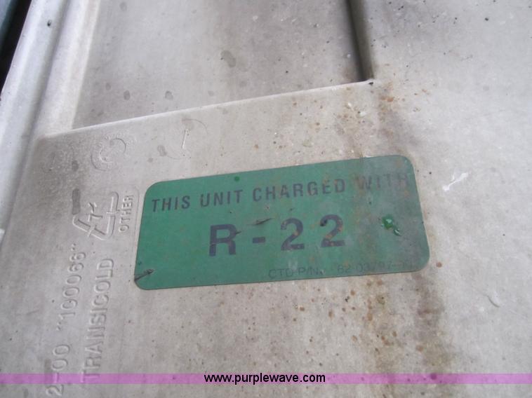 image for item A4794 1999 Wabash 53' reefer trailer