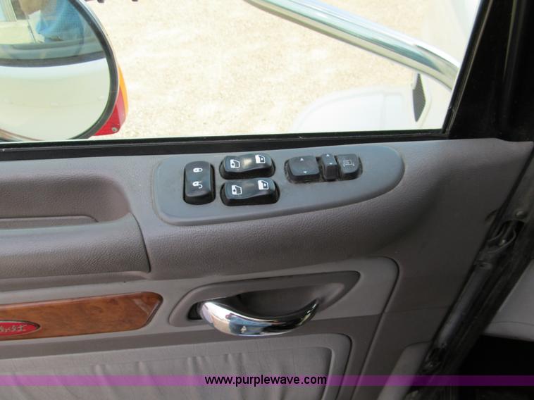 image for item A5474 2009 Peterbilt 386 semi truck