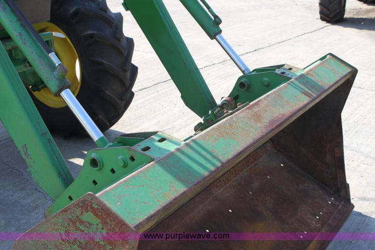 image for item A2009 2005 John Deere 6420 MFWD tractor with loader