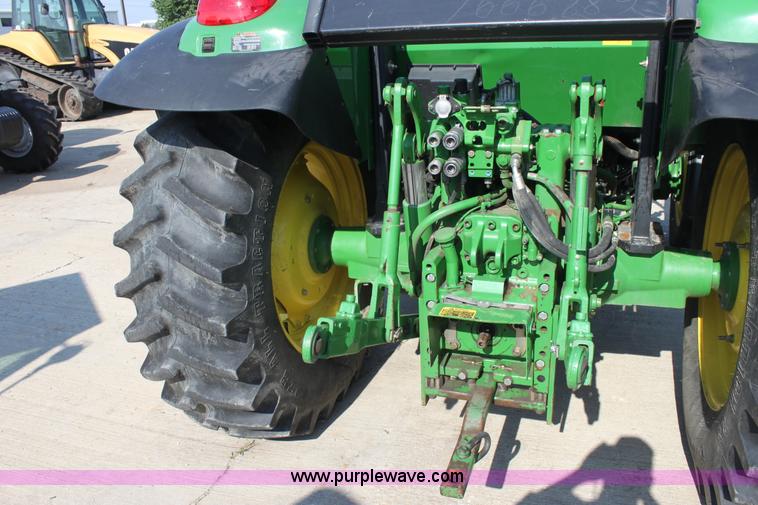 image for item A2009 2005 John Deere 6420 MFWD tractor with loader