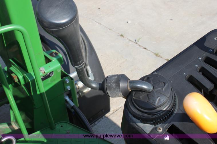 image for item A2009 2005 John Deere 6420 MFWD tractor with loader