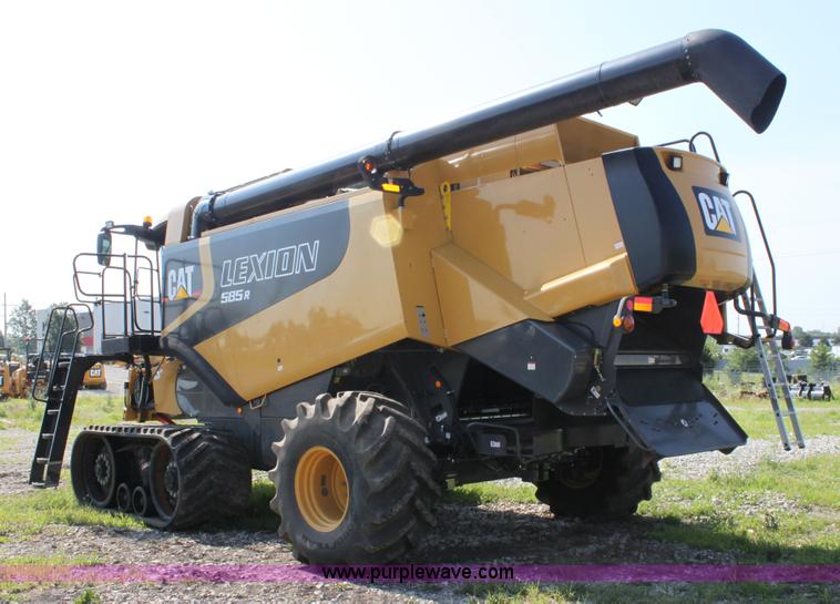 image for item A2010 2006 Lexion 585R RWA combine
