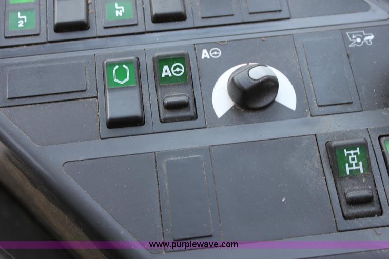 image for item A2010 2006 Lexion 585R RWA combine