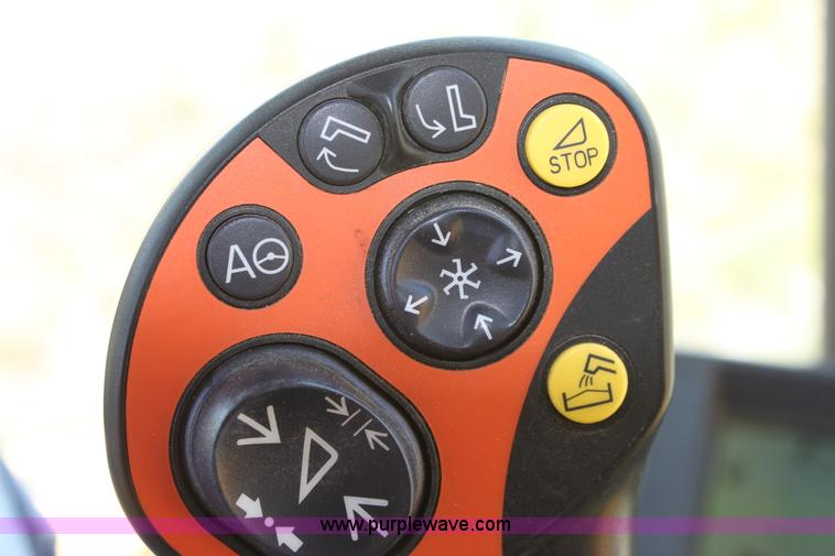 image for item A2010 2006 Lexion 585R RWA combine