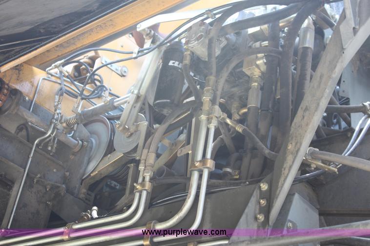 image for item A2010 2006 Lexion 585R RWA combine