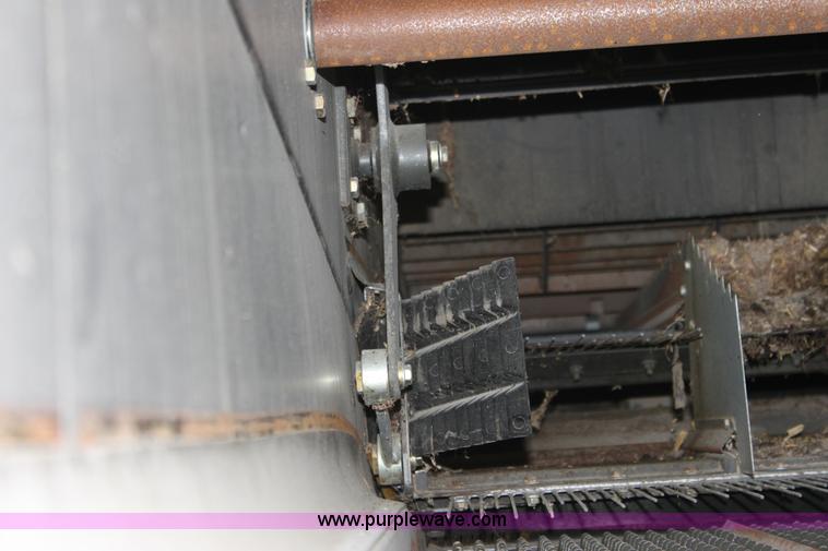 image for item A2010 2006 Lexion 585R RWA combine