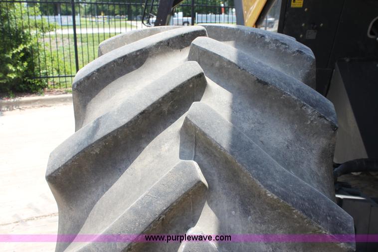 image for item A2010 2006 Lexion 585R RWA combine