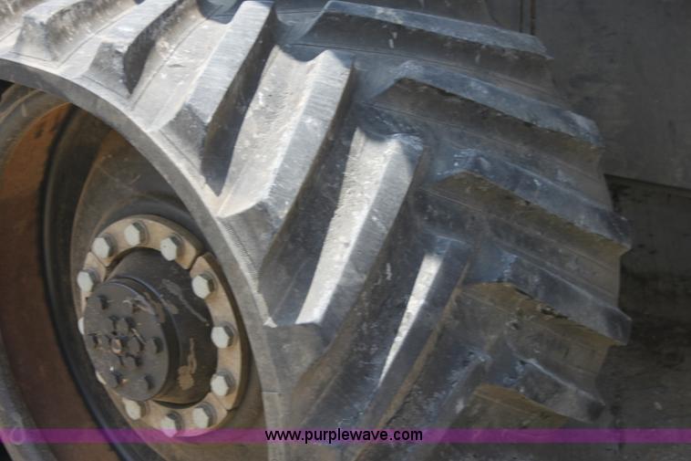 image for item A2010 2006 Lexion 585R RWA combine