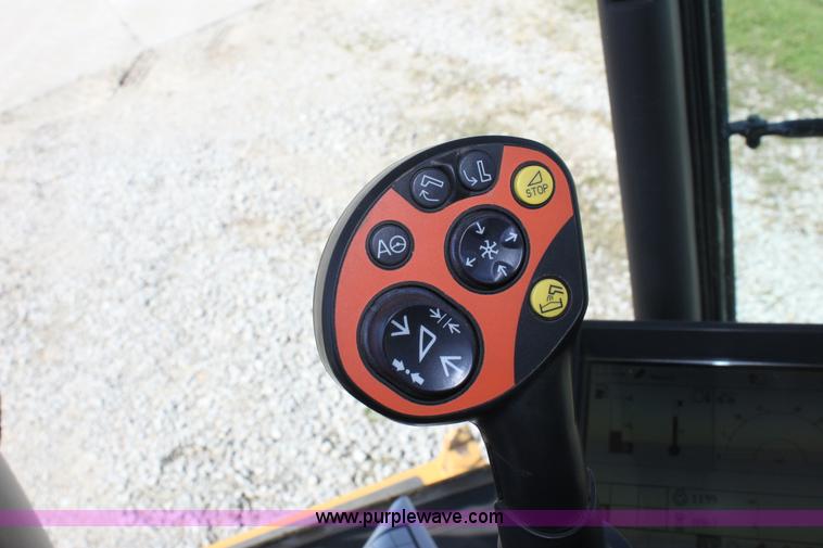 image for item A2012 2006 Lexion 585R RWA combine