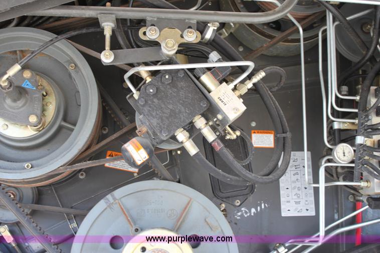 image for item A2012 2006 Lexion 585R RWA combine