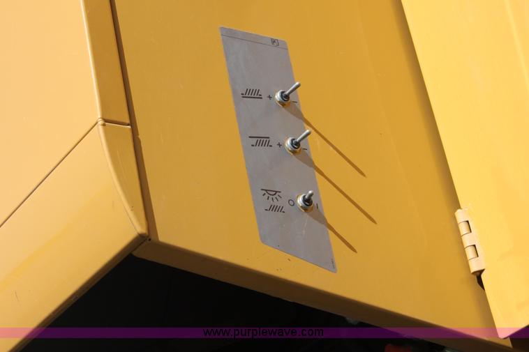 image for item A2012 2006 Lexion 585R RWA combine