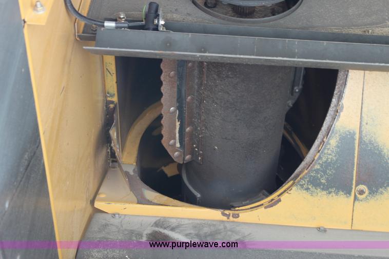 image for item A2012 2006 Lexion 585R RWA combine