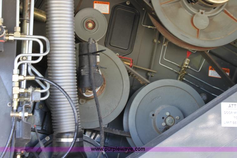 image for item A2012 2006 Lexion 585R RWA combine