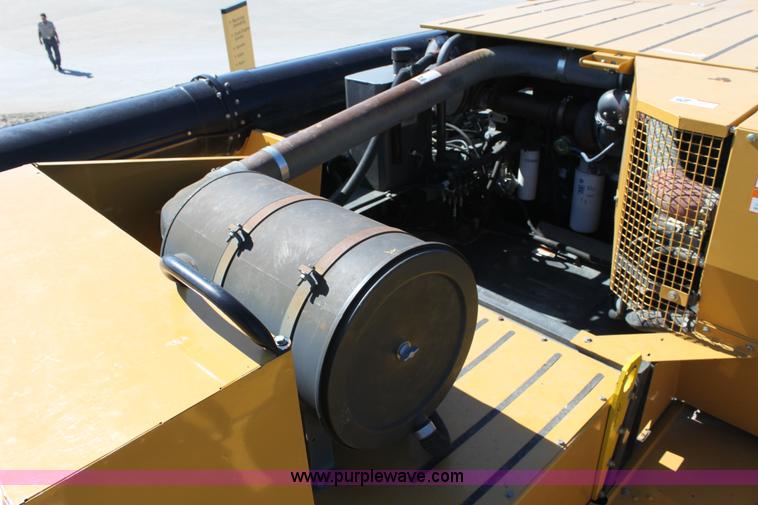 image for item A2012 2006 Lexion 585R RWA combine