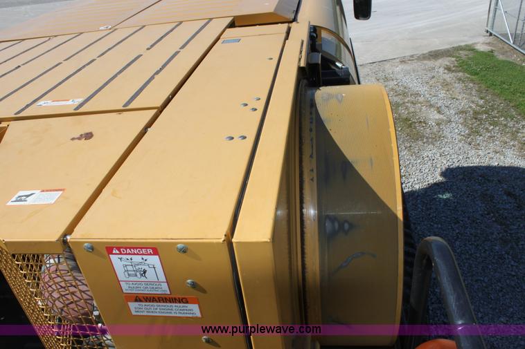 image for item A2012 2006 Lexion 585R RWA combine