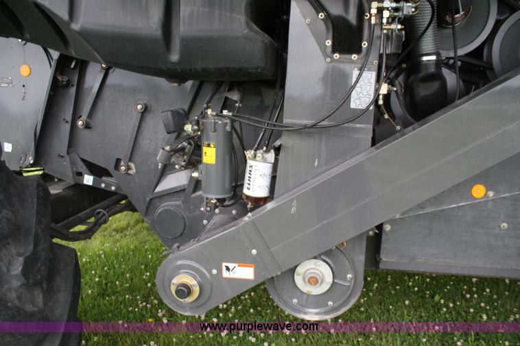 image for item A2014 2008 Lexion 570R RWA combine