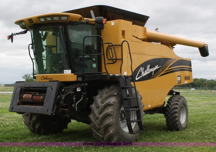 image for item A2015 2005 Challenger 660 RWA combine