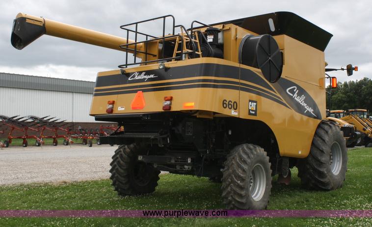image for item A2015 2005 Challenger 660 RWA combine