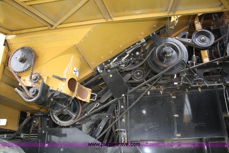 image for item A2015 2005 Challenger 660 RWA combine