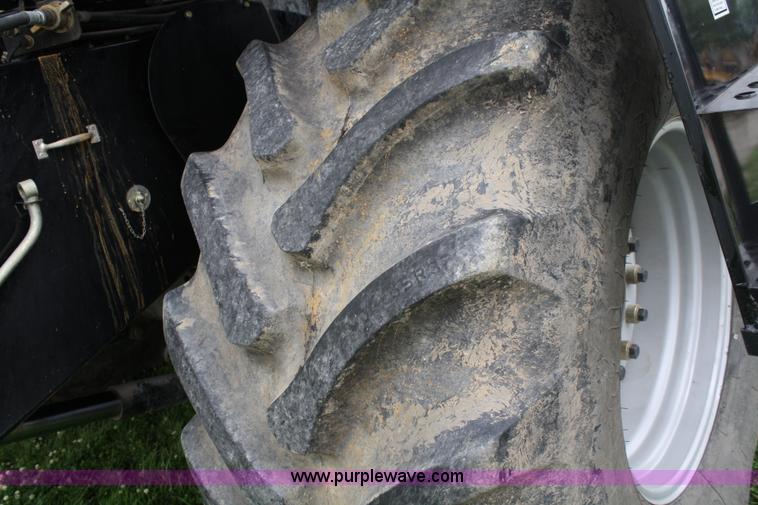 image for item A2015 2005 Challenger 660 RWA combine