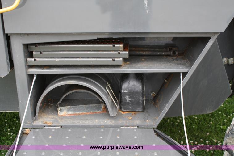 image for item A2018 2009 Lexion 570R RWA combine