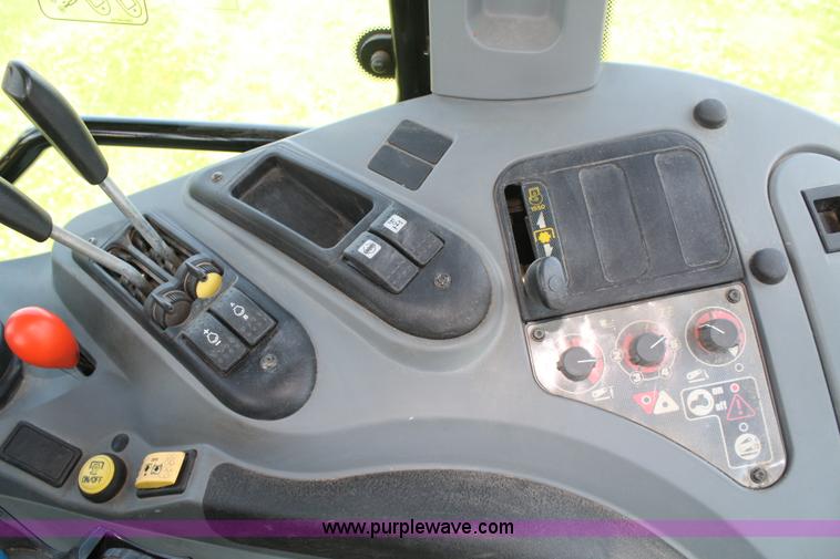 image for item A2020 2006 Caterpillar Challenger MT535B MFWD tractor