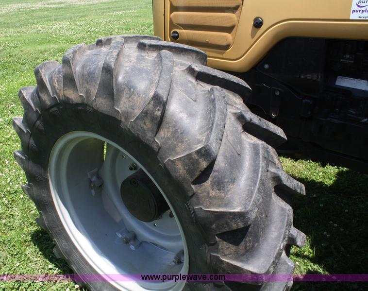 image for item A2020 2006 Caterpillar Challenger MT535B MFWD tractor