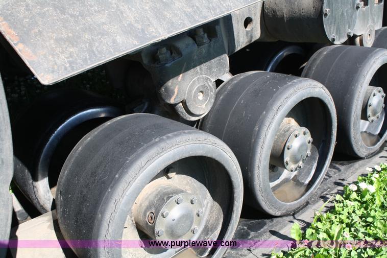 image for item A2021 1995 Caterpillar Challenger 65C tractor