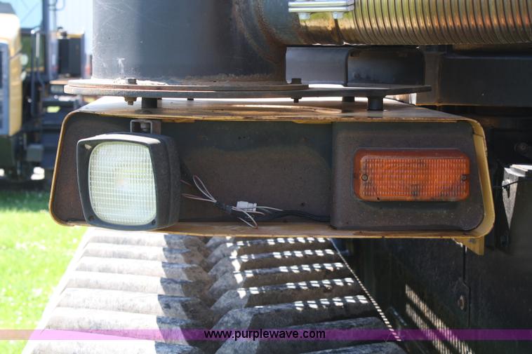 image for item A2022 1996 Caterpillar Challenger 65D tractor