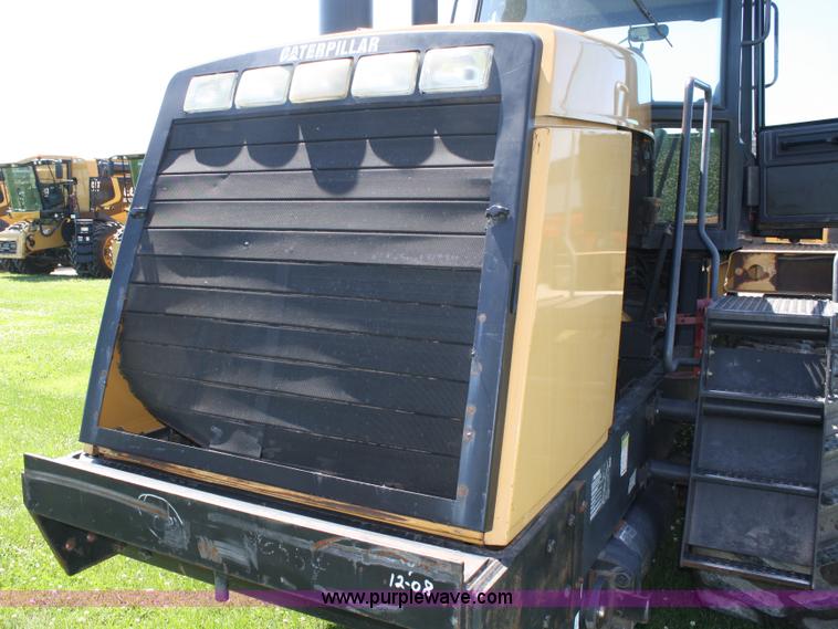 image for item A2022 1996 Caterpillar Challenger 65D tractor