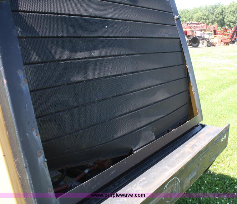 image for item A2022 1996 Caterpillar Challenger 65D tractor