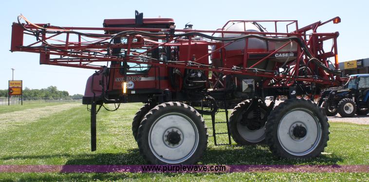 image for item A2023 2000 Case IH Patriot SPX3185 self-propelled sprayer