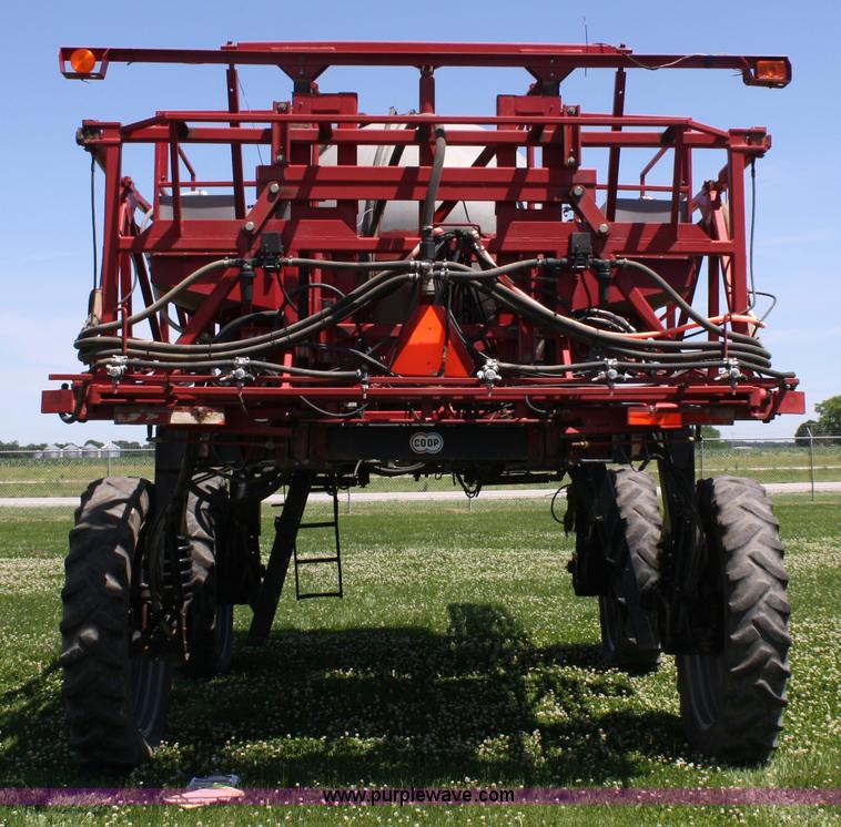 image for item A2023 2000 Case IH Patriot SPX3185 self-propelled sprayer