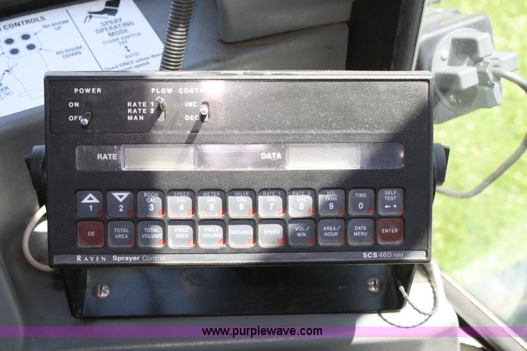 image for item A2023 2000 Case IH Patriot SPX3185 self-propelled sprayer