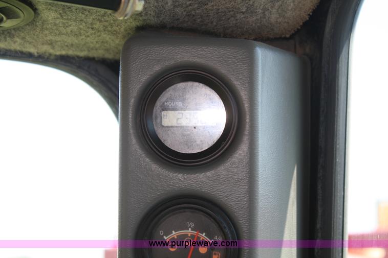 image for item A2023 2000 Case IH Patriot SPX3185 self-propelled sprayer