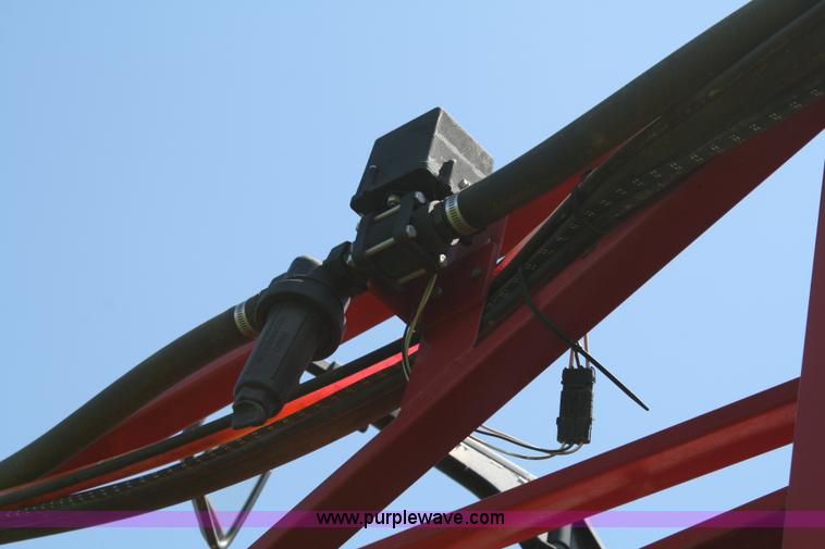 image for item A2023 2000 Case IH Patriot SPX3185 self-propelled sprayer