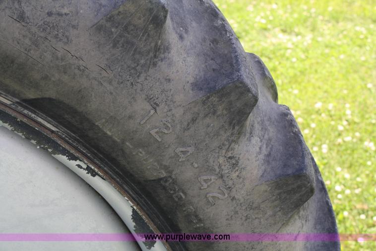 image for item A2023 2000 Case IH Patriot SPX3185 self-propelled sprayer