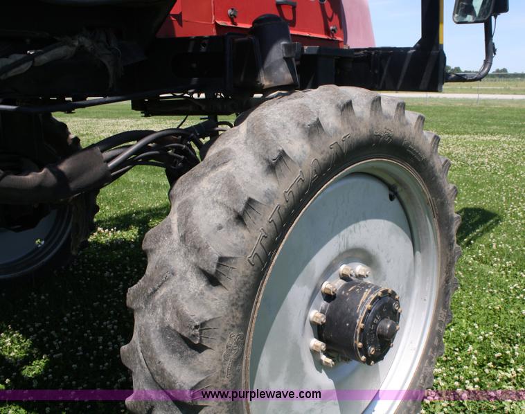 image for item A2023 2000 Case IH Patriot SPX3185 self-propelled sprayer