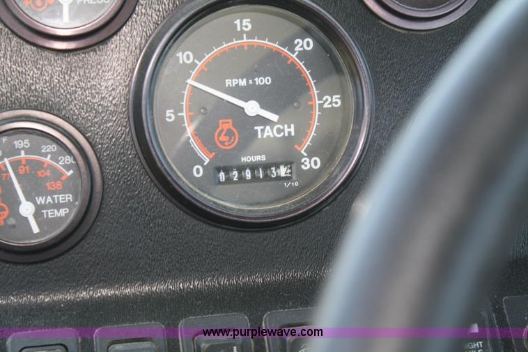 image for item A2024 2000 AGCO Spra-Coupe 4440 sprayer